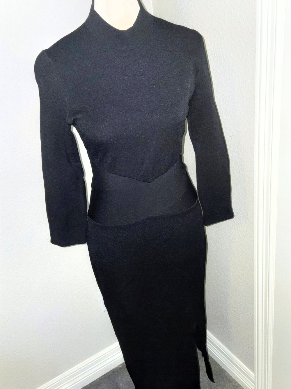 Black 3/4 Sleeve Bodycon Mock Turtleneck Midi Dress